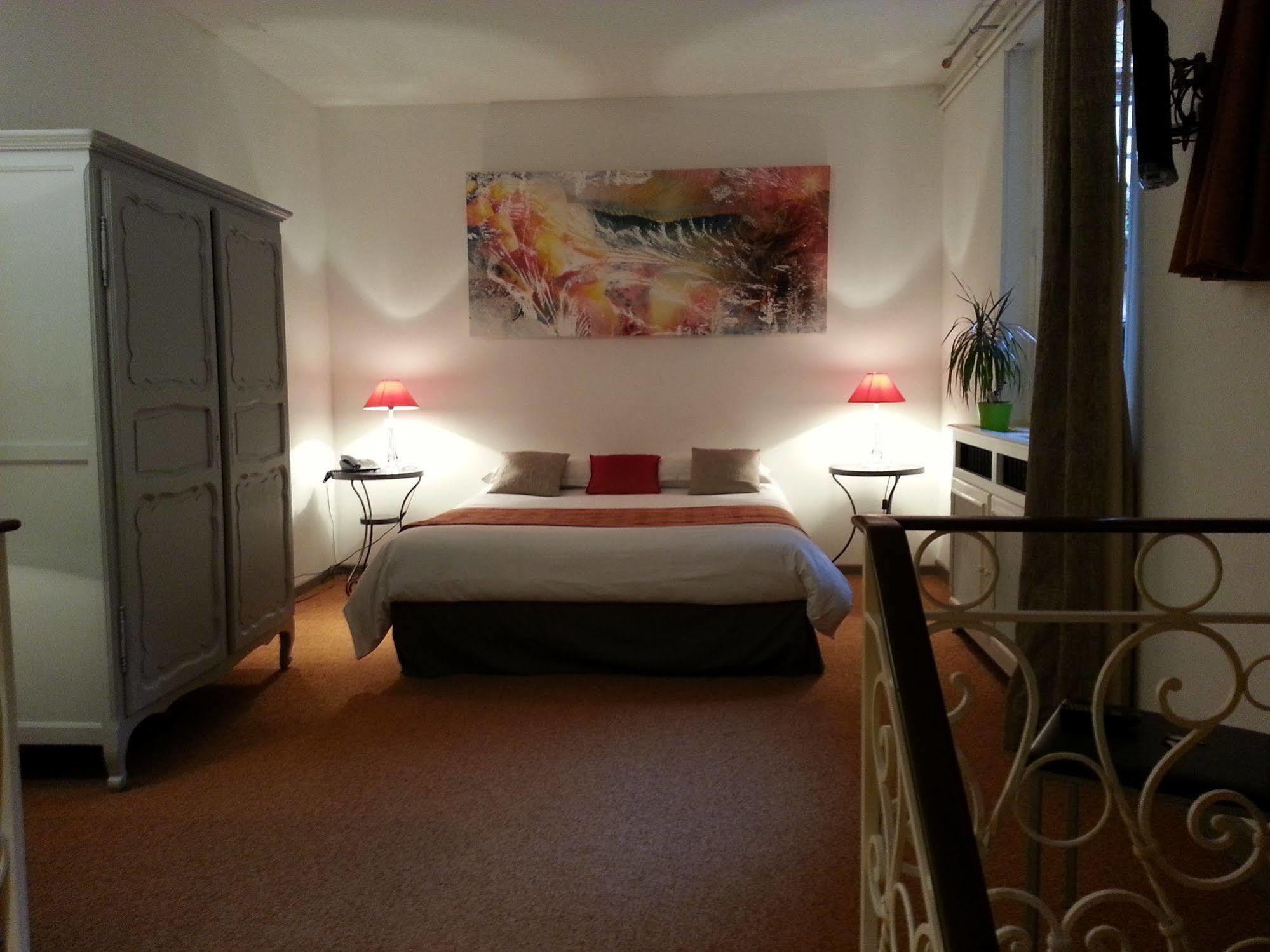 Le Gouverneur Hotel Оберне Экстерьер фото